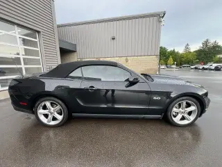 Ford Mustang 2011 GT Premium 2dr Convertible