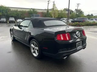 Ford Mustang 2011 GT Premium 2dr Convertible