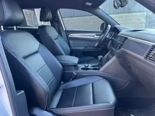 Volkswagen Atlas Cross Sport 2021 AWD V6 SE R-Line 4Motion 4dr SUV w/Technology