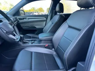 Volkswagen Atlas Cross Sport 2021 AWD V6 SE R-Line 4Motion 4dr SUV w/Technology