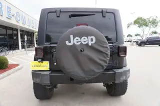 Jeep Wrangler JK Unlimited 2018 4x4 Sahara 4dr SUV