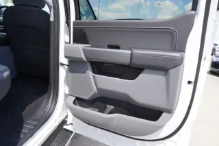 Ford F-150 2023 4x2 XL 4dr SuperCrew 5.5 ft. SB