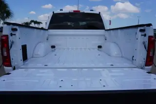 Ford F-150 2023 4x2 XL 4dr SuperCrew 5.5 ft. SB
