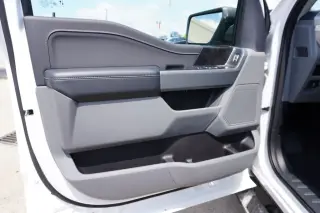 Ford F-150 2023 4x2 XL 4dr SuperCrew 5.5 ft. SB