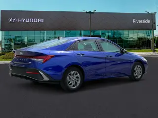 Hyundai ELANTRA Hybrid 2024 Blue 4dr Sedan