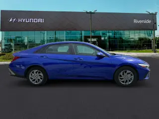 Hyundai ELANTRA Hybrid 2024 Blue 4dr Sedan