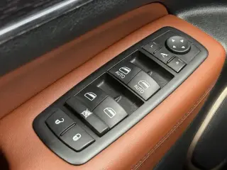 Jeep Grand Cherokee 2015 4x4 Summit 4dr SUV