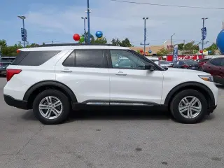 Ford Explorer 2022 AWD XLT 4dr SUV