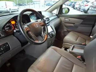Honda Odyssey 2015 Touring 4dr Mini-Van