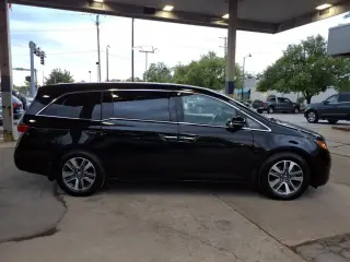 Honda Odyssey 2015 Touring 4dr Mini-Van