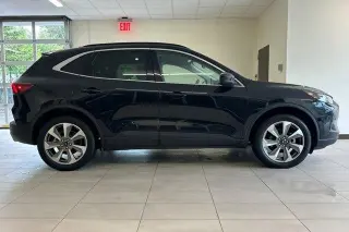 Ford Escape 2025 AWD Platinum 4dr SUV
