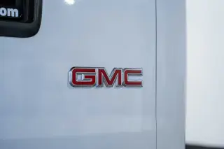 2023 GMC Savana Cargo Van