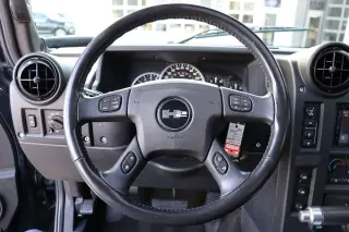 2005 HUMMER H2