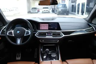 2019 BMW X7