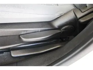 Chevrolet Sonic 2020 LT 4dr Hatchback w/1FL