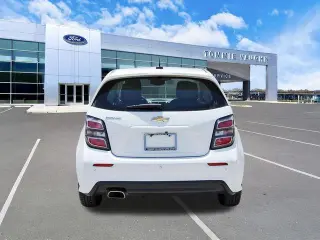 Chevrolet Sonic 2020 LT 4dr Hatchback w/1FL