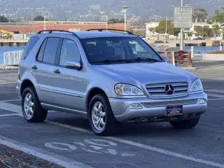 2004 Mercedes-Benz ML350