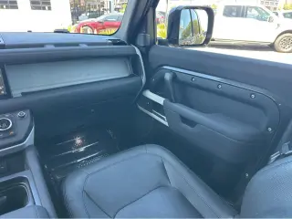 2023 Land Rover Defender