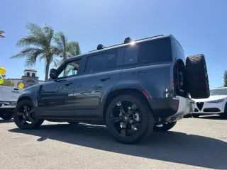 2023 Land Rover Defender