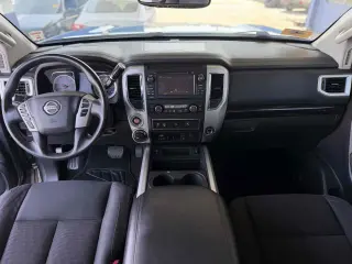 2018 Nissan Titan XD