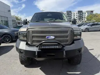 2005 Ford Excursion