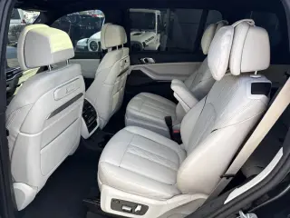 2024 BMW X7