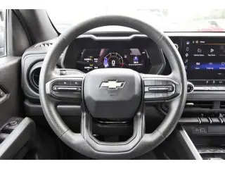 Chevrolet Colorado 2025 4x2 Work Truck 4dr Crew Cab 5 ft. SB