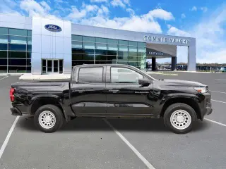 Chevrolet Colorado 2025 4x2 Work Truck 4dr Crew Cab 5 ft. SB
