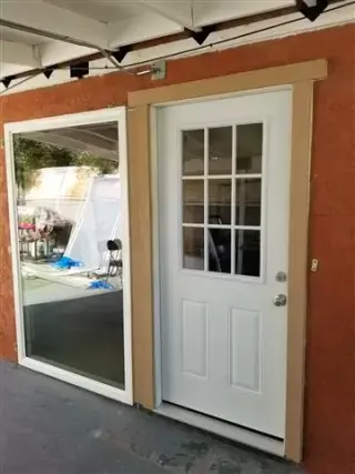 Ventanas y Puertas MORENO
