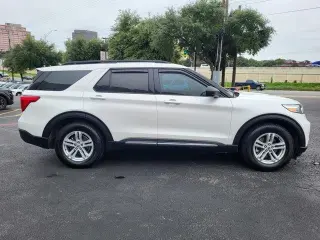 Ford Explorer 2023 XLT 4dr SUV