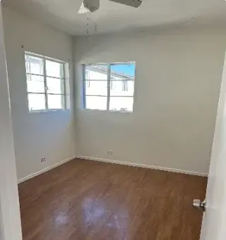 LAWNDALE CASA EN RENTA