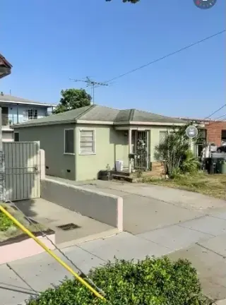 LAWNDALE CASA EN RENTA