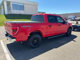 Ford F-150 2021 4x4 XL 4dr SuperCrew 5.5 ft. SB