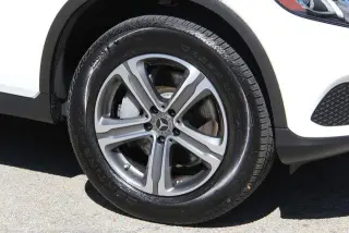 Mercedes-Benz GLC 2019 AWD GLC 300 4MATIC 4dr SUV