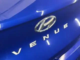 Hyundai VENUE 2022 SEL 4dr Crossover