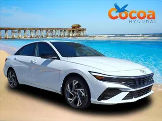 Hyundai ELANTRA 2025 SEL Sport 4dr Sedán