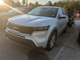 Kia Sorento 2022 LX 4dr SUV
