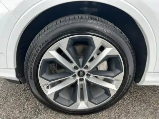 Audi Q7 2021 tracción en todas las ruedas quattro Premium Plus 55 TFSI SUV de 4 puertas