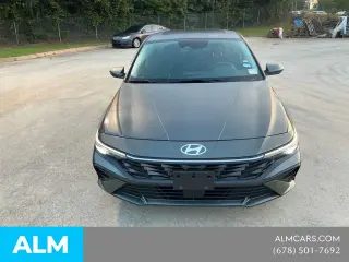 Hyundai ELANTRA 2025 SEL Conveniencia 4dr Sedan