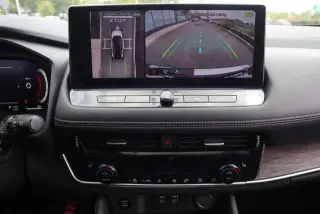 Nissan Rogue 2025 Platinum 4dr Crossover