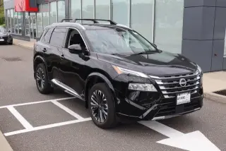 Nissan Rogue 2025 Platinum 4dr Crossover