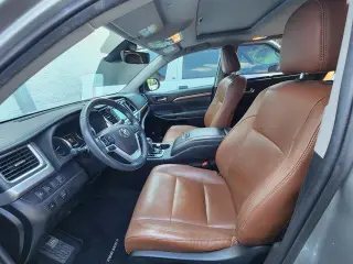 Toyota Highlander 2019 Limited 4 SUV