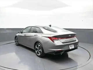 Hyundai ELANTRA 2023 SEL 4dr Sedan