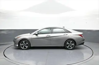 Hyundai ELANTRA 2023 SEL 4dr Sedan