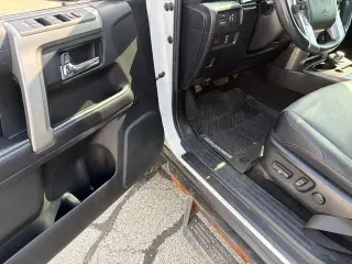 Toyota 4Runner 2018 4x4 SR5 Premium 4puerta SUV