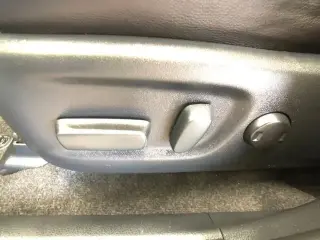 Toyota RAV4 2018 AWD Limited 4dr SUV