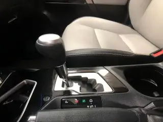 Toyota RAV4 2018 AWD Limited 4dr SUV
