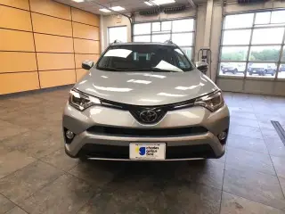 Toyota RAV4 2018 AWD Limited 4dr SUV