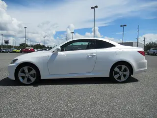 Lexus IS 250C 2011 2dr Convertible 6A