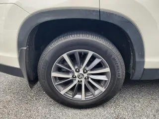 Toyota Highlander 2019 AWD XLE 4dr SUV